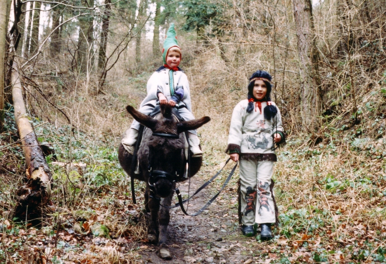 Narrensamen auf Eselin